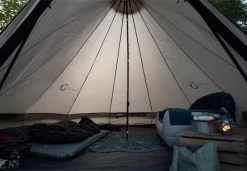 Easy Camp Moonlight Round Carpet -Camping Adventure Deals Store easy camp moonlight round carpet image 4