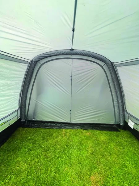Quest Westfield Hydra 320 Low Driveaway Awning 2023 13 Quest Westfield Hydra 320 Low Driveaway Awning 2023 - Image 13